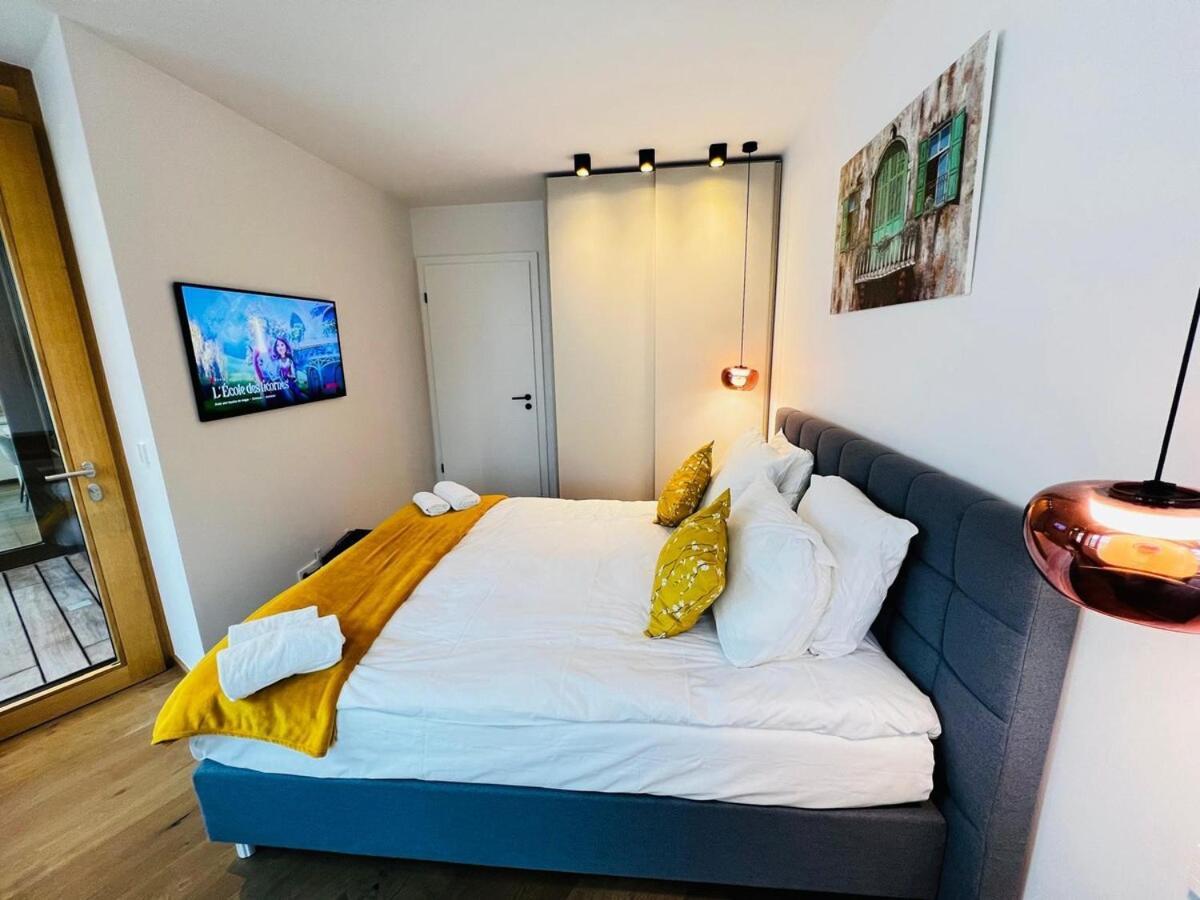 Beautiful One Bedroom W Balcony&parking-bel135 Appartamento